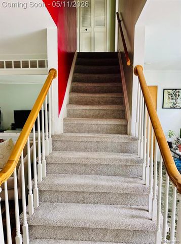 24651 Olde Orchard Street, Novi, MI 48375