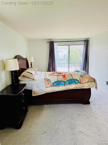 24651 Olde Orchard Street, Novi, MI 48375