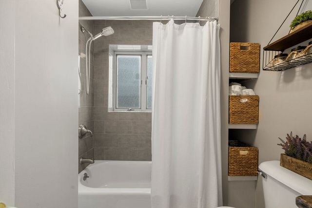 104 Seaview Dr, Plymouth, MA 02360