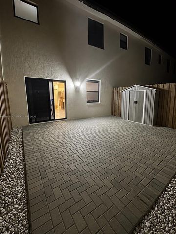 11916 SW 246th Lane, Homestead, FL 33032