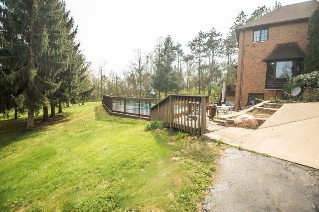 1131 Fourth Avenue, Dixon, IL 61021