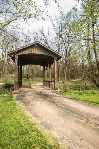 1131 Fourth Avenue, Dixon, IL 61021