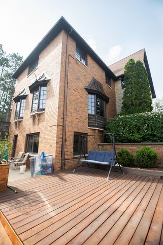 1131 Fourth Avenue, Dixon, IL 61021