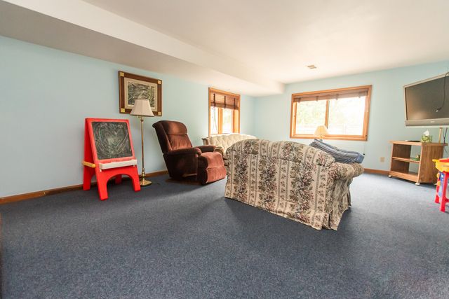 1131 Fourth Avenue, Dixon, IL 61021