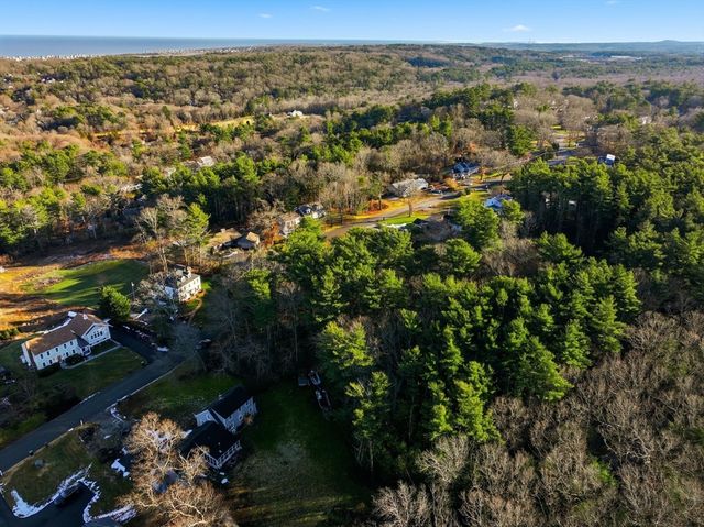 44 Deerhill Ln, Marshfield, MA 02050