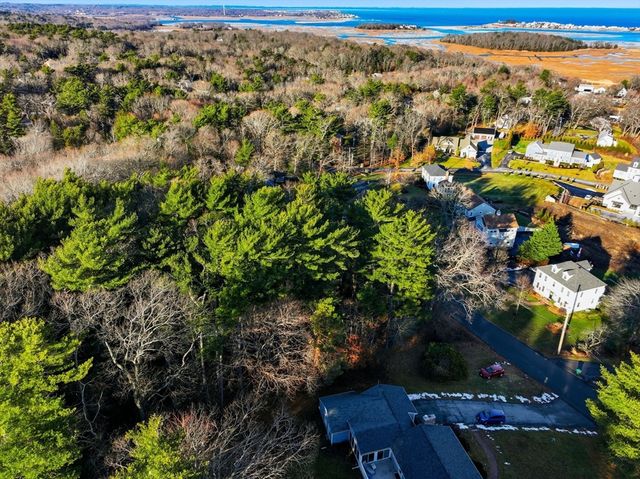 44 Deerhill Ln, Marshfield, MA 02050