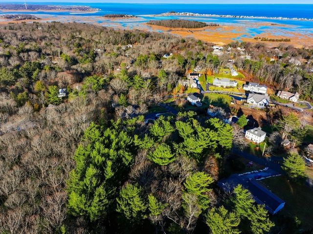 44 Deerhill Ln, Marshfield, MA 02050