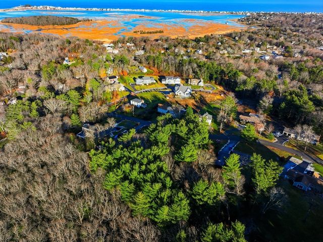 44 Deerhill Ln, Marshfield, MA 02050