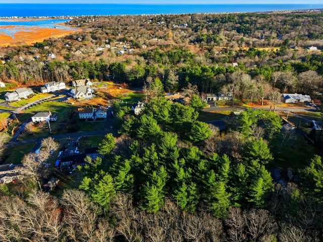 44 Deerhill Ln, Marshfield, MA 02050