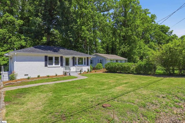 106 Mayfair Drive, Taylors, SC 29687