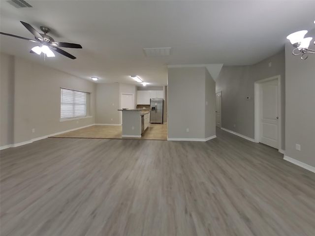 8026 N Tarrytown Crossing Drive, Conroe, TX 77304