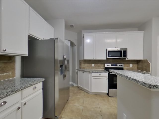 8026 N Tarrytown Crossing Drive, Conroe, TX 77304