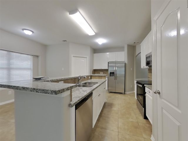 8026 N Tarrytown Crossing Drive, Conroe, TX 77304