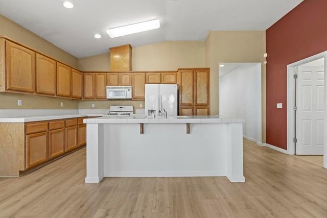 5592 Wetland Dr, Marysville, CA 95901