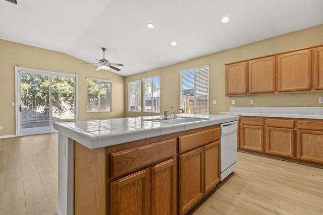 5592 Wetland Dr, Marysville, CA 95901