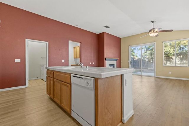 5592 Wetland Dr, Marysville, CA 95901