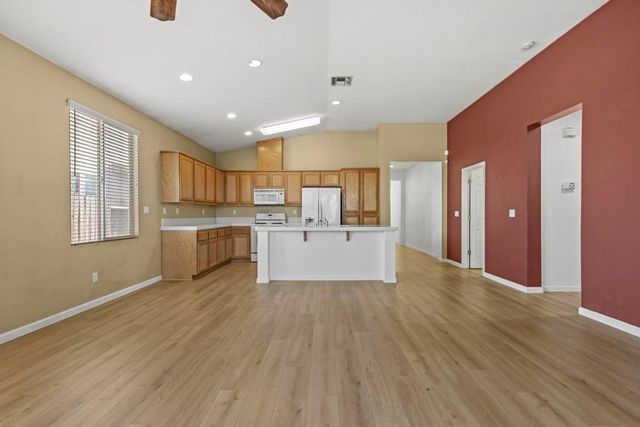 5592 Wetland Dr, Marysville, CA 95901