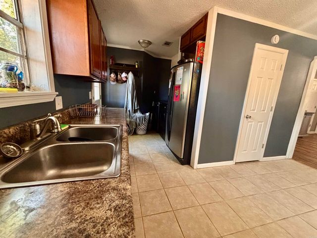 706 Forbes Drive, Bald Knob, AR 72010