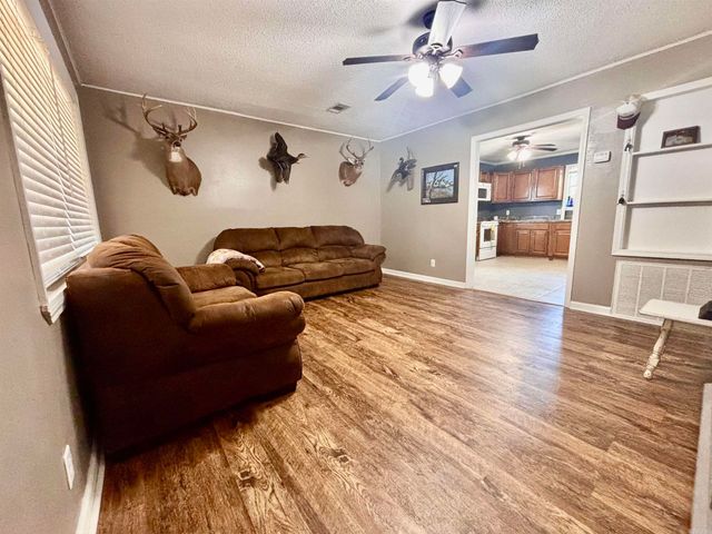 706 Forbes Drive, Bald Knob, AR 72010