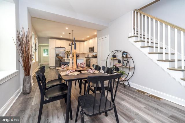 160 SHURS LN, Philadelphia, PA 19127