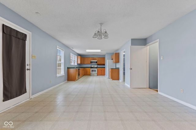 317 Legacy Boulevard, Greenwood, IN 46143