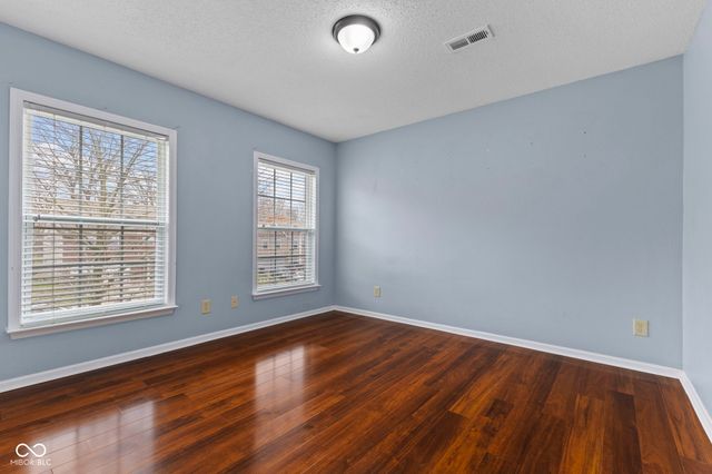 317 Legacy Boulevard, Greenwood, IN 46143