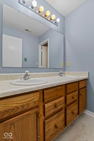 317 Legacy Boulevard, Greenwood, IN 46143