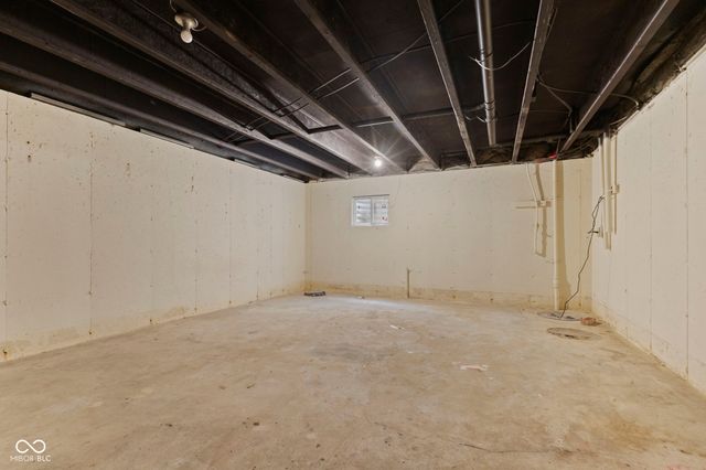 317 Legacy Boulevard, Greenwood, IN 46143