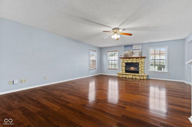 317 Legacy Boulevard, Greenwood, IN 46143