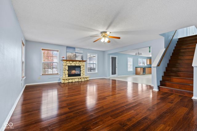 317 Legacy Boulevard, Greenwood, IN 46143