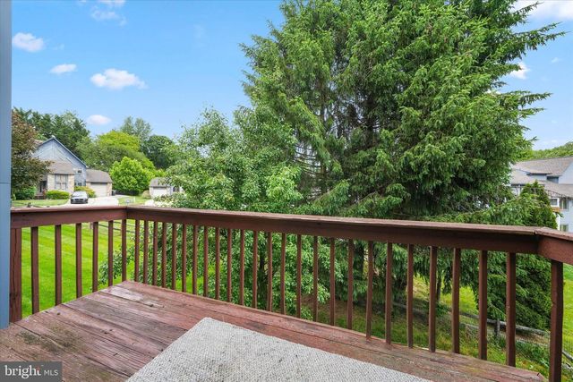 8 FOXTAIL CT, Newark, DE 19711