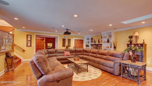 5 Bugle Court, Howell, NJ 07731