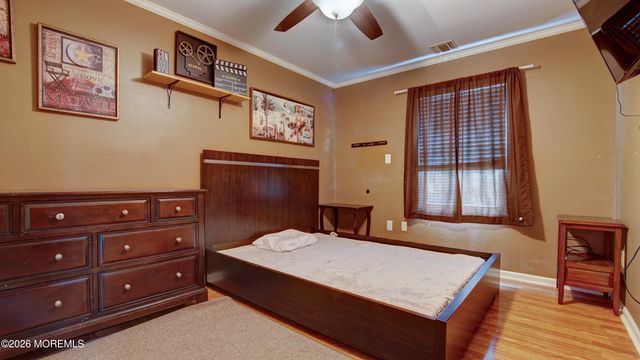 5 Bugle Court, Howell, NJ 07731