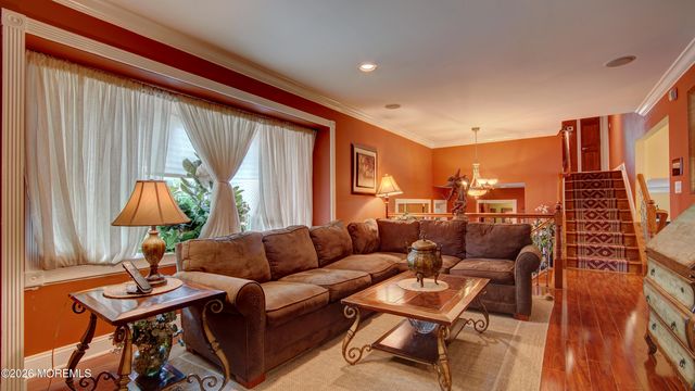 5 Bugle Court, Howell, NJ 07731