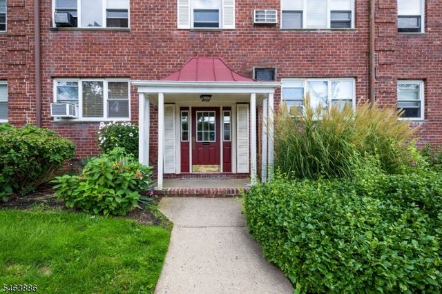 245 Passaic Ave D16, Passaic City, NJ 07055