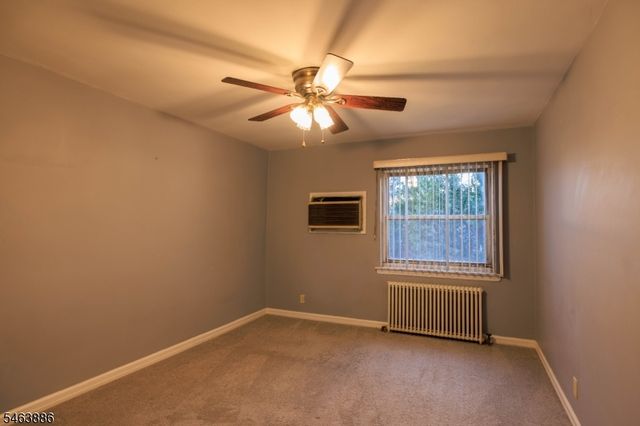 245 Passaic Ave D16, Passaic City, NJ 07055