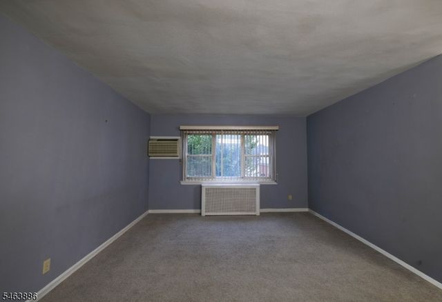 245 Passaic Ave D16, Passaic City, NJ 07055