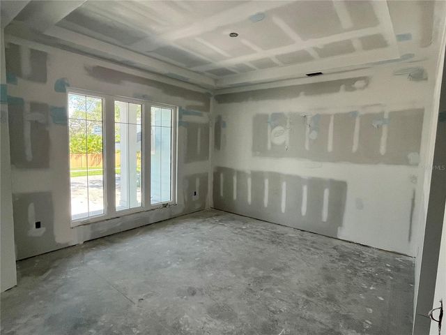4703 W LOWELL AVENUE, Tampa, FL 33629