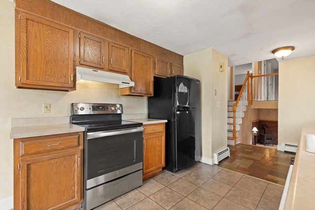 23 Inman Rd, Weymouth, MA 02188