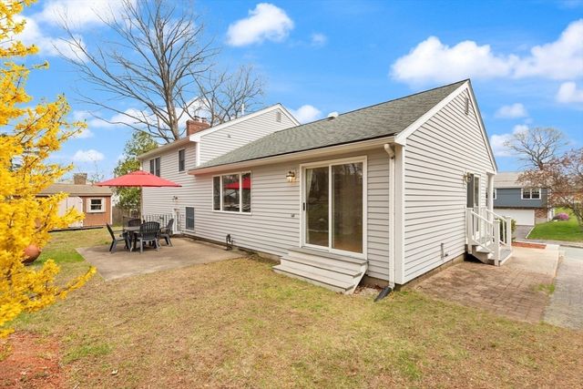 23 Inman Rd, Weymouth, MA 02188