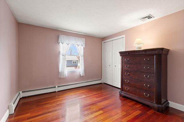 23 Inman Rd, Weymouth, MA 02188