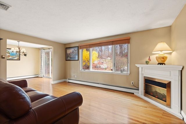 23 Inman Rd, Weymouth, MA 02188