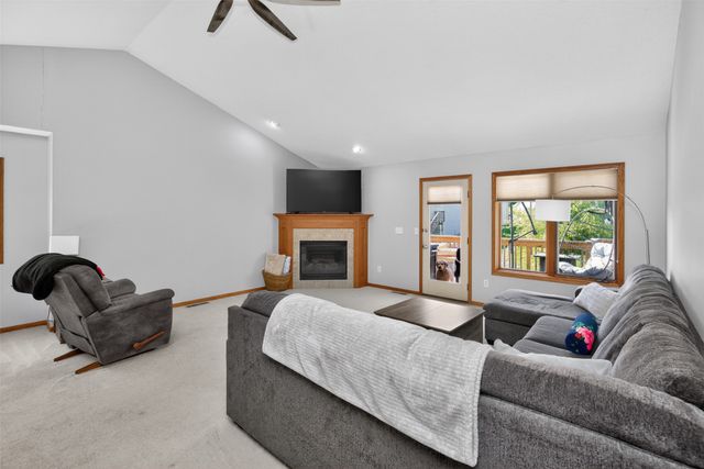 3217 NW 13th Street, Ankeny, IA 50023