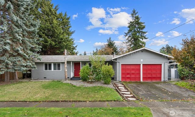 25918 14th Avenue S, Des Moines, WA 98198