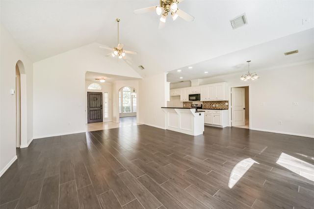 27322 Afton Way, Huffman, TX 77336
