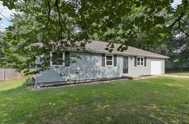 803 Lone Oak Circle, Nixa, MO 65714