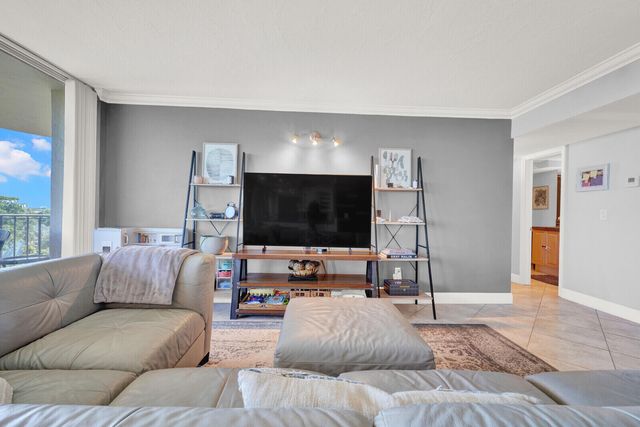 859 Jeffery Street 7050, Boca Raton, FL 33487