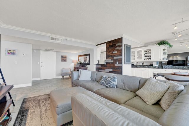 859 Jeffery Street 7050, Boca Raton, FL 33487