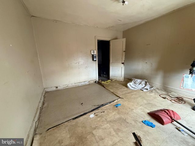 1804 PRESSTMAN ST, Baltimore, MD 21217