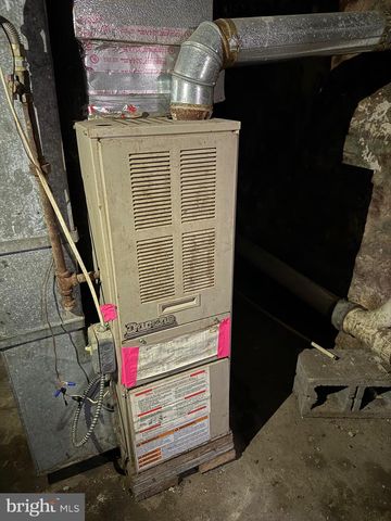 1804 PRESSTMAN ST, Baltimore, MD 21217